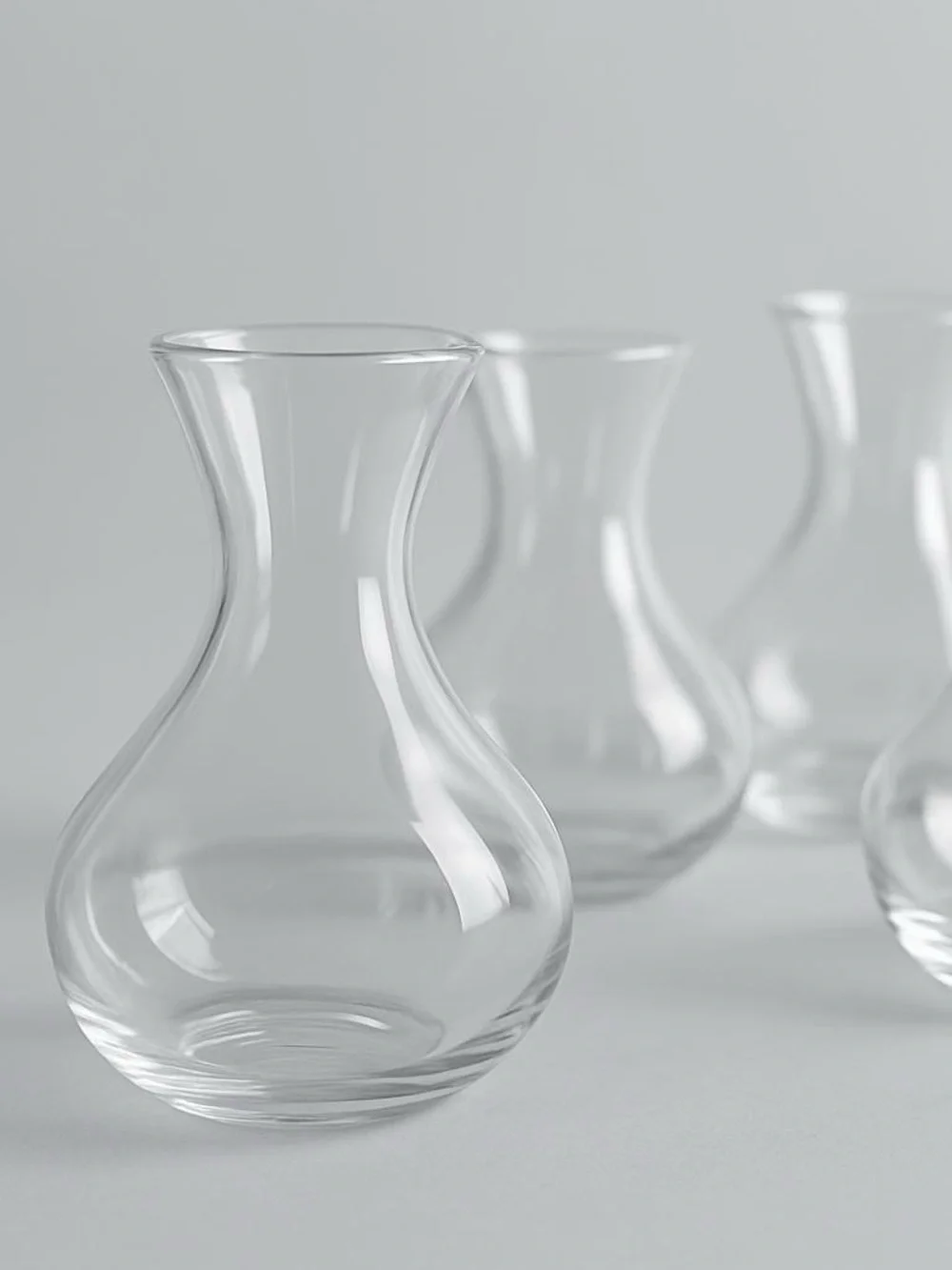 Clear Glass Bud Vase - Set of Elegant Mini Vases